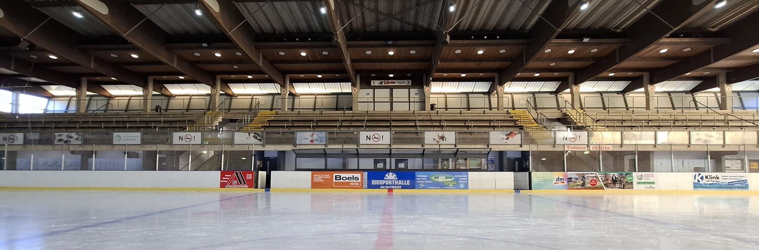 Eissporthalle Tribüne